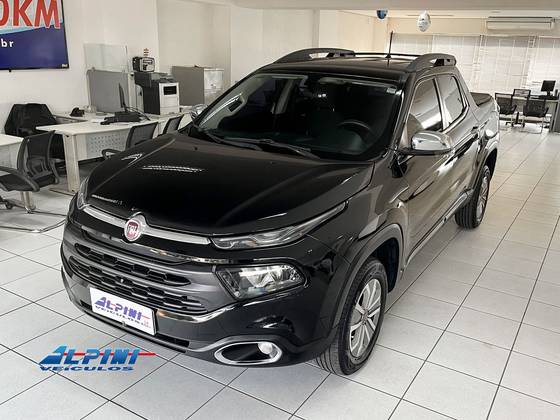 FIAT TORO 1.8 16V EVO FLEX FREEDOM AT6 FIAT TORO 1.8 16V EVO FLEX FREEDOM AT6